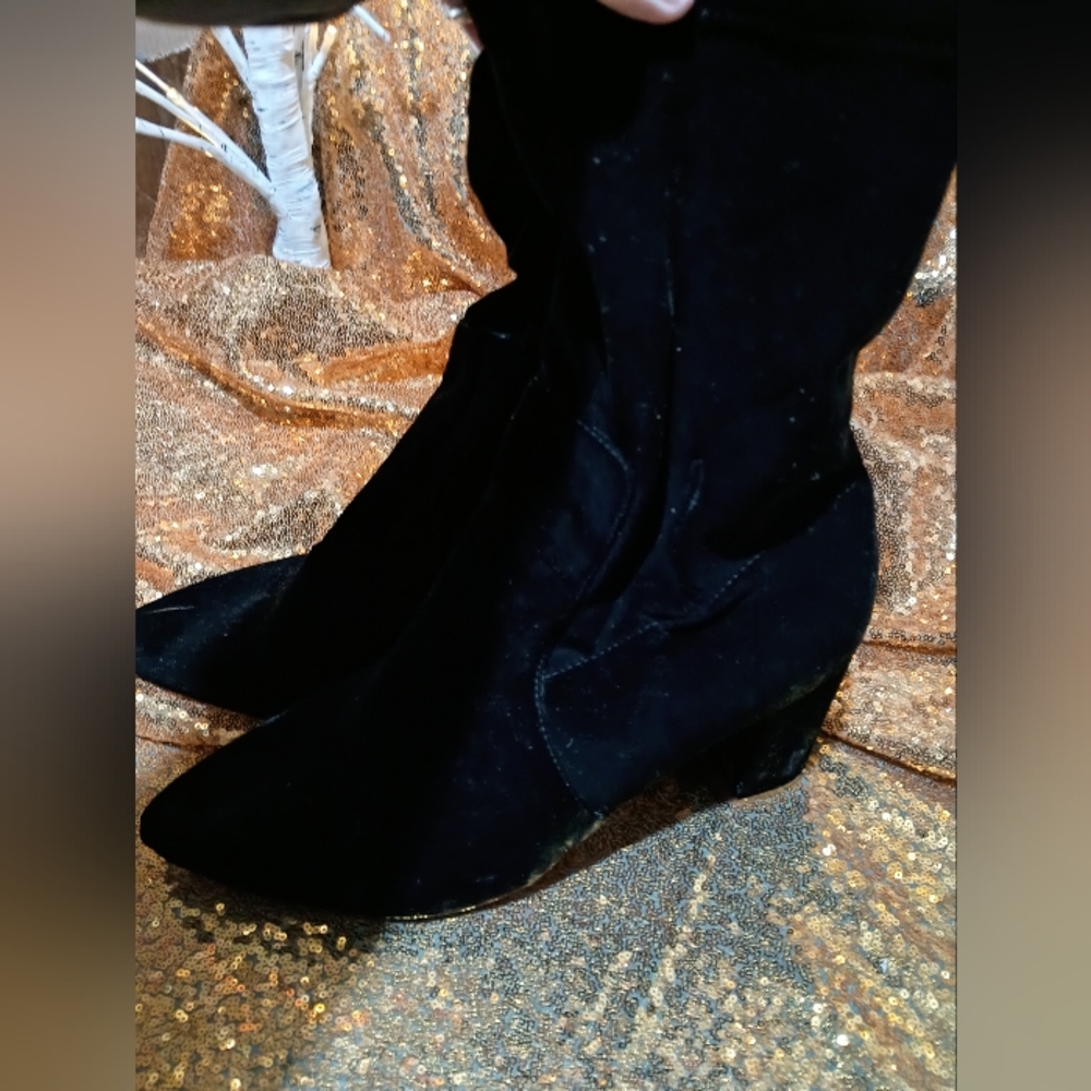 Smash Chic Black Heeled Boots for Women